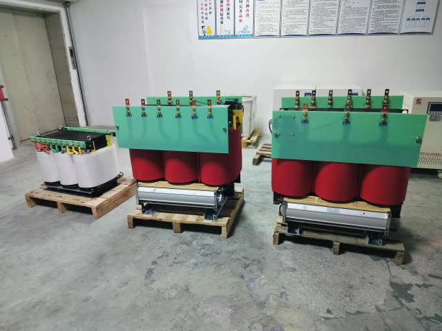 莫力达瓦KS11-1000KVA矿用变压器